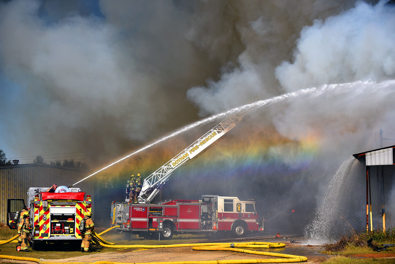 Fire destroys Meadow Gold building